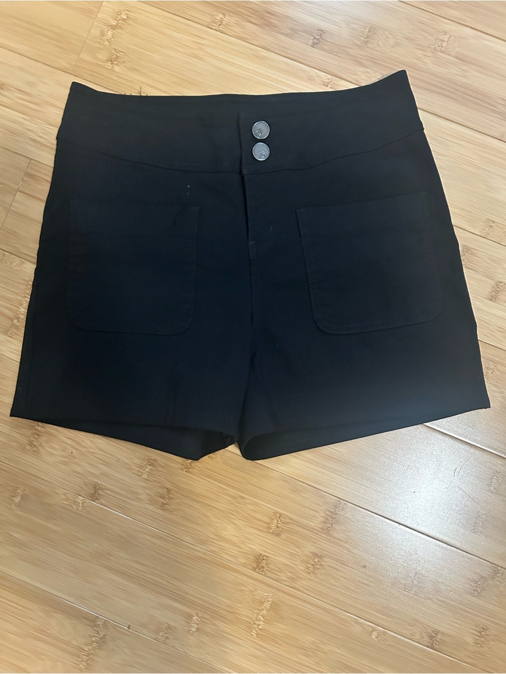 ONE5ONE Black shorts with Brand Tag